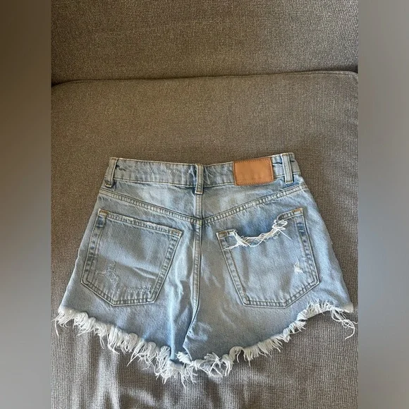Zara Light Blue Distressed Denim Cutoff Shorts - Picture 2 of 3